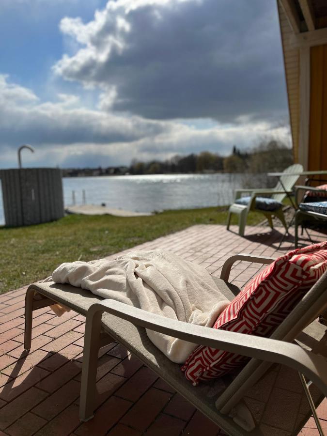 Ferien Direkt Am Wasser Mit Hund Krakow am See Exterior foto